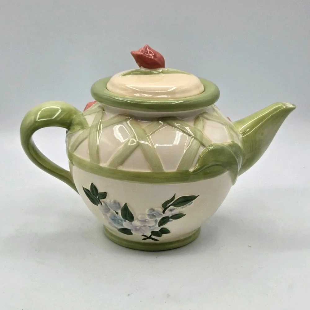 Pfaltzgraff Garden Party Ceramic Teapot‎ Floral Cottage Core Decor